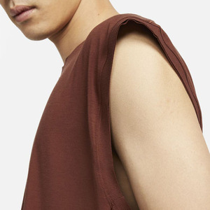 Débardeur de fitness décontracté pour hommes Vêtements de sport d'été avec col rond sans manches Vêtements de fitness de marque privée - Product Image 2