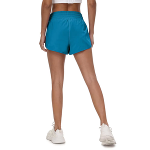 Achetez maintenant des shorts de course pour femmes, légers, à séchage rapide, pour la gym et le fitness, avec logo personnalisé OEM, vente en gros de vêtements de sport pour femmes - Product Image 3