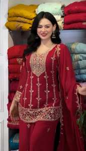 Ensemble Sharara en Georgette Heavy Fox avec broderies et sequins sur le devant et le dos, entièrement cousu, idéal pour les fêtes et occasions spéciales pour femmes - Product Image 5