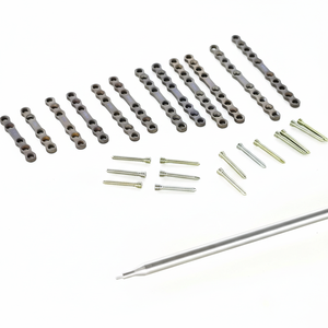 Placas Rectas Veterinarias de 2.7mm, 5-10 Orificios con Tornillos de Bloqueo, Juego de 83 Piezas, Ti - Product Image 1