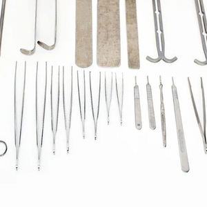 Ensemble d'instruments chirurgicaux de base en acier de haute qualité, qualité hospitalière, pour la chirurgie générale, certifié CE, garantie 1 an, par Grip Surgical - Product Image 5