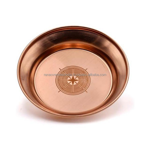 เครื่องเผาบูชาธูปและจานประกอบพิธีกรรมทำจากทองแดงรูปเสามอร์มอนที่สง่างาม - Product Image 3