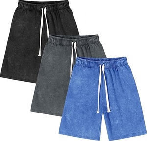 Shorts en molleton surdimensionnés personnalisés effet vieilli, en coton épais de qualité supérieure avec détails en strass, style streetwear décontracté - Product Image 1
