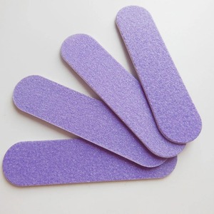 Lime à ongles émeri jetable violette durable double face grain 100, bâton de ponçage pour soins des pieds - Product Image 2