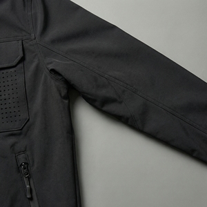 Chaqueta Cortavientos Ligera Impermeable con Capucha para Unisex, Forro Polar Transpirable, Deportes de Invierno al Aire Libre, Logotipo Personalizado, Ropa Urbana - Product Image 4