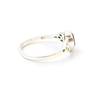 Natural <b>Garnet</b> Oval Gemstones <b>Ring</b> 925 Silver 2.0 Grams Minimalist Trendy Lightweight & Comfort Fit Everyday Wear - Product Image 3