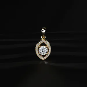 Collar con Colgante de Halo en Forma de Ojo, Corte Redondo, Collar de Diamantes Hecho a Mano, Oro con Diamantes Cultivados en Laboratorio CVD con Claridad D-E VVS-VS, Certificado IGI - Product Image 1