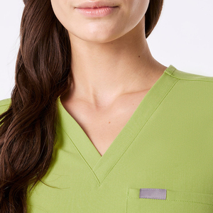 Tenue Médicale Infirmière Femme – Blouse et Pantalon Confort Premium pour Hôpital – Personnalisable OEM – Fournisseur d'Usine Marque Privée - Product Image 6