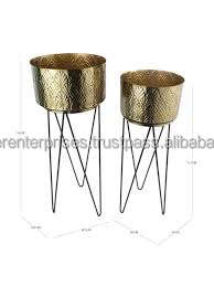 Jardinière en métal finition martelée en laiton antique avec un design classique pour un intérieur de maison élégant forme et taille personnalisées à bas prix - Product Image 6