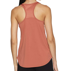 Camiseta de Tirantes Tejida para Mujer, Color Rojo Óxido, Cuello Redondo, Transpirable, Ecológica, Deportiva, Largo Regular, 100% Poliéster - Product Image 4