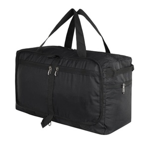 Bolsa de Viaje de Primera Calidad con Logotipo Personalizado, Gran Capacidad de Almacenamiento, Costuras Resistentes, Bolsa de Viaje Negra - Product Image 4