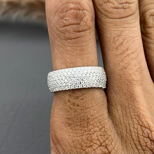 Anillo de Eternidad Ancho de Plata de Ley 925 con Pavé de Diamantes Moissanita para Hombre, Anillo de Boda Iced Out, Anillo de Declaración Estilo Hip Hop - Product Image 2