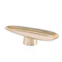 Support à gâteau décoratif en métal personnalisable pour la décoration de table de desserts festifs, ajoutant une touche sophistiquée à la présentation des gâteaux