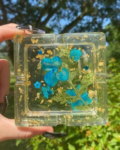 Cenicero de Resina con Geodas Hecho a Mano al por Mayor – Fabricante de Ceniceros de Cristal Epoxi de Lujo Personalizados para Decoración de Interiores y Salones - Product Image 6