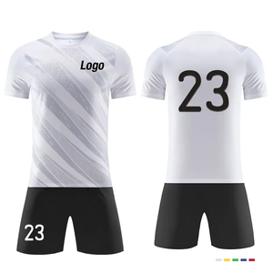 Kit de football personnalisé pour homme, blanc, avec maillot rayé par sublimation, short, col rond, anti-transpiration, tenue de sport d'équipe, OEM - Product Image 1