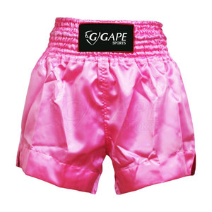 Shorts de Muay Thai respirants et athlétiques, séchage rapide, personnalisables, coupe confortable, fabriqués au Pakistan, 100% polyester, légers - Product Image 1