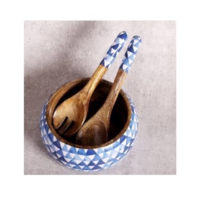 Tazón de Madera Decorativo Grande con Diseño Esmaltado, Tazón para Servir Comida de Madera de Mango con Cuchara - Product Image 1