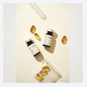 Suero facial coreano Deycell Dr Vita Premium Vita C 30g ghk-cu, suero facial hidratante, suero facial con vitamina C - Product Image 2