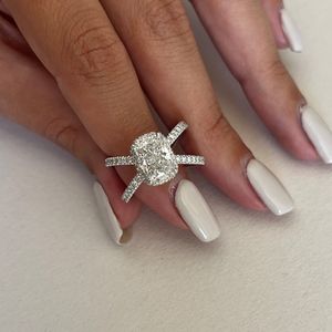 2.5 Carat Elongated Cushion Lab Grown Diamond Criss <b>Cross</b> Engagement <b>Ring</b> , IGI Certified - Product Image 4
