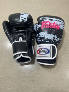 Guantes de Boxeo de Alta Calidad al Por Mayor 2025, Guantes de Boxeo Fairtex para Hombre con Logotipo Personalizado, Hechos en Pakistán, Modelo MS-BG-674 - Product Image 2