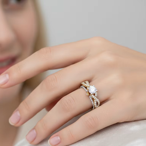 Anillo de compromiso de lujo con diseño de espiral infinita en oro, conjunto con anillo nupcial único de halo de tallo dividido y diamante - Product Image 5