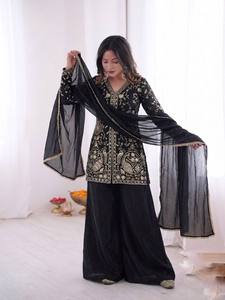 Ensemble Kurti Palazzo en soie Fendy pure brodée avec dupatta à bordure en dentelle de créateur – Tenue de soirée prête à porter - Product Image 3