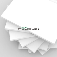 Usine en gros PVC Celuka feuille de mousse personnalisé épais blanc plafond matériel rigide PE panneau en plastique 1220*2440mm pour la publicité