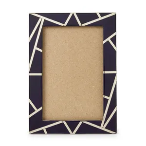 Cadre photo en résine à motif géométrique, vertical, sur pied, pour table, cadre photo moderne en résine, décoratif et artistique - Product Image 5