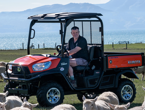 รถอเนกประสงค์ Kubota RTV520 รุ่นดั้งเดิม ขับเคลื่อน 4 ล้อ เครื่องยนต์ดีเซล พร้อมกระบะบรรทุก สำหรับใช้งานในฟาร์ม สวน และเชิงพาณิชย์ ราคาถูก - Product Image 6