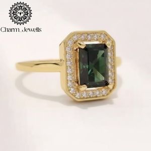 Bague de fiançailles unisexe en argent sterling plaqué or 22 carats avec moissanite taille coussin, sertie à griffes, certifiée IGI, 3 g, Charm_Jewells - Product Image 4