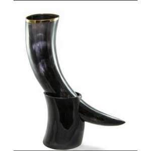 Cuerno de Beber Vikingo de Búfalo Hecho a Mano con Acabado Natural, Diseño Vintage para Cerveza con Borde Dorado en Forma de Campana, Venta al por Mayor - Product Image 1