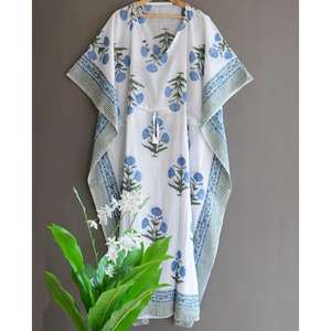 Caftán de algodón con estampado étnico para mujer, estilo kimono de manga corta, ideal para playa, fiesta o como ropa de descanso, traje de baño artesanal. - Product Image 4