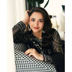 Ensemble haut, bas et dupatta pour soirée, vêtements indiens et pakistanais de créateur - Product Image 3