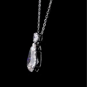 Collier élégant et tendance avec pendentif solitaire en diamant de laboratoire en forme de poire, chaîne à maillons en or blanc pour femme, idéal pour les mariages et les soirées - Product Image 2