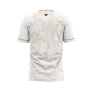 Camiseta Deportiva Sublimada Personalizada a Rayas Beige para Hombre, 100% Poliéster, Secado Rápido, Transpirable, con Nombre y Número del Equipo - Product Image 4