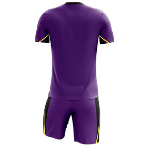Conjunto de Uniforme de Fútbol con Cuello en V y Estampado de Sublimación Personalizado, Camiseta de Fútbol de Manga Corta, Pantalones Cortos con Cintura Elástica, Transpirable y de Secado Rápido - Product Image 3