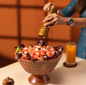 Bol en bois d'acacia naturel écologique, fait à la main, pour servir des fruits et des salades - Product Image 3