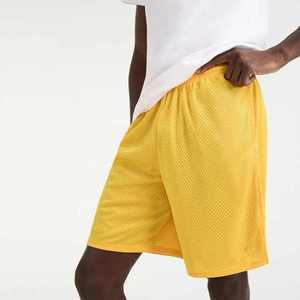 Shorts de sport en mesh pour homme personnalisés - Logo sur le devant, 100% polyester, légers, respirants, vêtements de sport pour la salle de sport - Product Image 6
