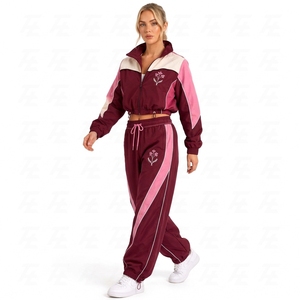 Conjunto Deportivo de Dos Piezas, Chaqueta Cortavientos y Pantalones, Ropa Urbana para Mujer, Venta al Por Mayor, Fabricante de Ropa Deportiva de Moda - Product Image 1