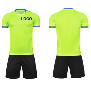 Uniformes de Fútbol Personalizados Unisex, Tallas Grandes, Secado Rápido, Transpirables, Camisetas y Pantalones Cortos, Suministro al por Mayor con Logotipo Personalizado - Product Image 2