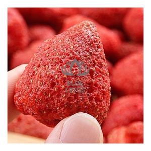 สตรอว์เบอร์รีฟรีซดรายขายดีอันดับต้นๆ ปี 2026 สำหรับกล่องขนมและขายปลีก ผลไม้เขตร้อนแท้ สะอาด ปลอดภัย คุณภาพส่งออก ผลไม้หั่นเป็นชิ้น - Product Image 1