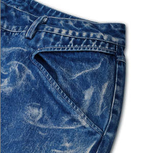 กางเกงยีนส์เดนิมทรงหลวมขากว้างสำหรับผู้ชาย สไตล์ฮิปฮอป สตรีทแวร์ ล้างสีเข้ม พิมพ์ลายด้วยเลเซอร์ รับผลิตแบบ OEM - Product Image 3