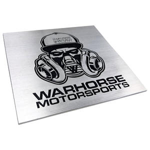 Placa de Identificación de Aluminio con Recubrimiento Negro Personalizada, Grabado a la Mitad, Impresión en Serigrafía, Impermeable, con Adhesivo - Product Image 3