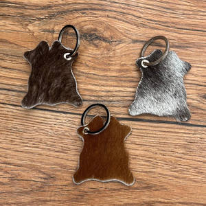 Nouveau Design Porte-clés en cuir de vachette Porte-clés en cuir de fourrure véritable Porte-clés élégants Porte-clés en cuir véritable de luxe de forme unique - Product Image 2