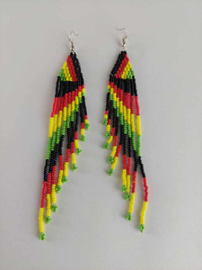 Modernos y Elegantes Pendientes Largos Hechos a Mano con Borlas de Cuentas, Decoración Retro para las Orejas con Flores Irregulares, Bonitos de MD HANDICRAFTS - Product Image 2