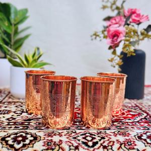 Gobelet en cuivre gravé au design minimaliste, idéal pour un usage quotidien, gobelet à boire en cuivre pur et vaisselle bénéfique pour la santé ayurvédique - Product Image 4