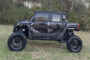 Polaris Xpedition 1000 XP Crew Northstar Ultimate 2025 - Product Image 4