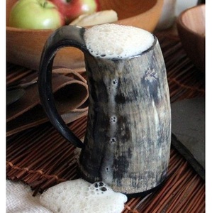 Taza de cuerno de buey sellada con cera de abejas, apta para alimentos, taza para beber de cuerno de ganado natural y auténtico - Product Image 1