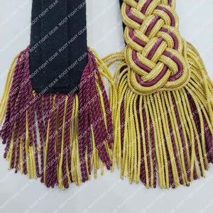 Epaulettes de hombro personalizadas de alta calidad con flecos en color dorado, accesorios para uniformes de banda de marcha. - Product Image 3
