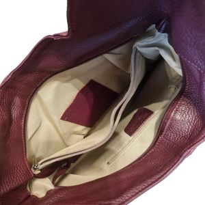 Bolso Hobo de Cuero Borgoña Royaa: Bolso Tote de Cuero Genuino para Mujer, Bolso Tote para Portátil, Cierre de Cremallera, Moda de Lujo - Product Image 3